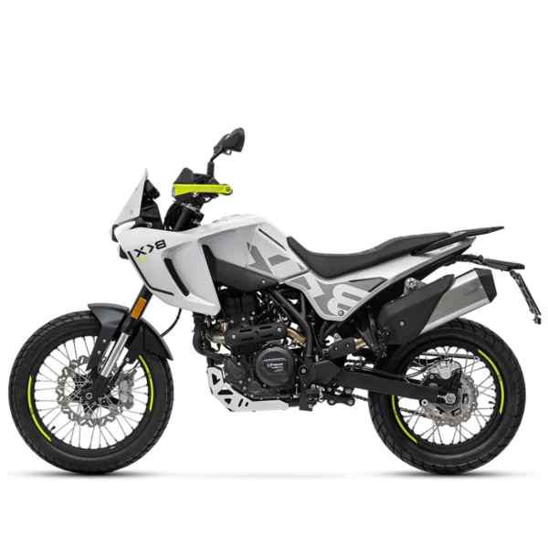 BENELLI-BKX-300-BIALY-2 Motocykl BENELLI BKX 300