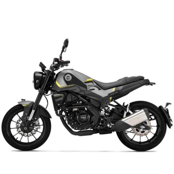BENELLI-LEONCINO-250-CZARNY-4 Motocykl BENELLI LEONCINO 250