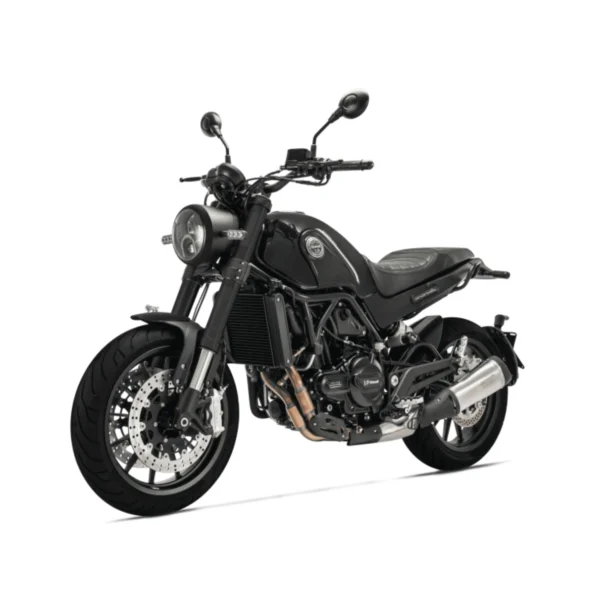 BENELLI-LEONCINO-500-CZARNY-2 Motocykl BENELLI LEONCINO 500