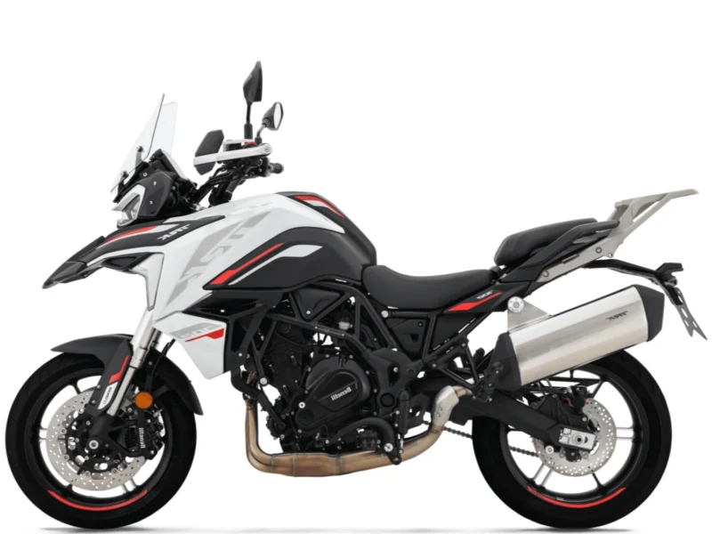 BENELLI-TRK-702-BIALY-2 Motocykl BENELLI TRK 702