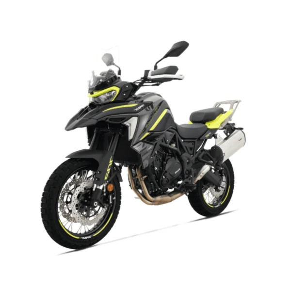 BENELLI-TRK-702-X-ZOLTY-2 Motocykl BENELLI TRK 702 X