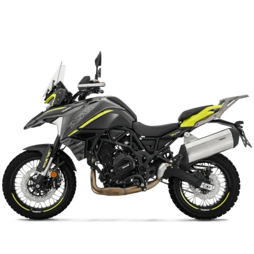 BENELLI-TRK-702-X-ZOLTY-4 Motocykl BENELLI TRK 702 X