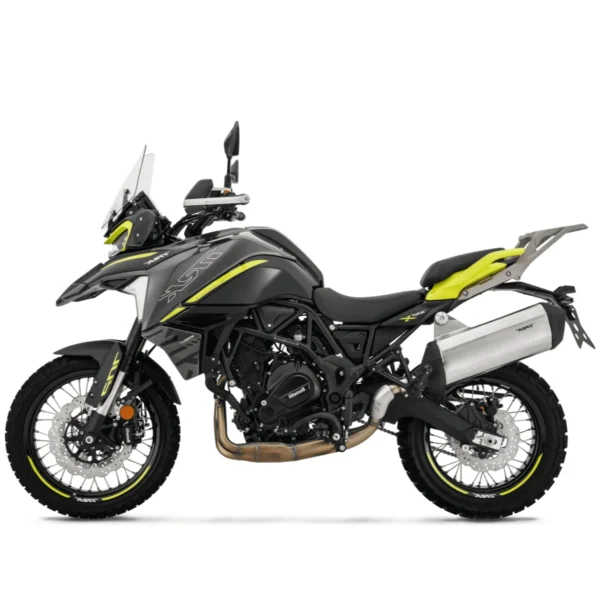 BENELLI-TRK-702-X-ZOLTY-4 Motocykl BENELLI TRK 702 X