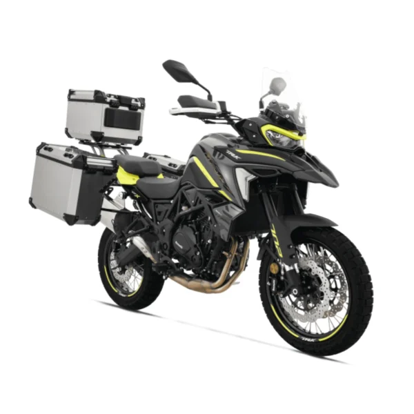 BENELLI-TRK-702-X-ZOLTY-KUFRY-1 Motocykl BENELLI TRK 702 X